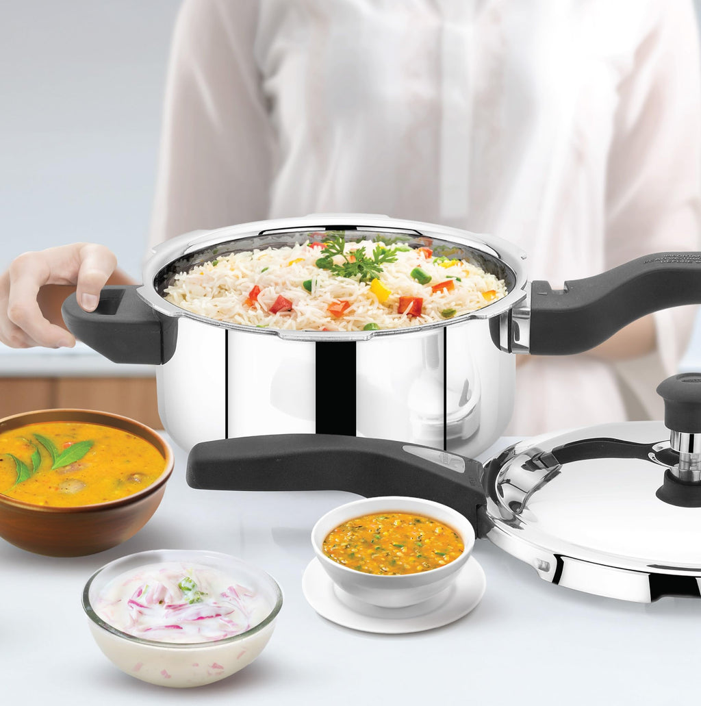 Triply Stainless Steel Pressure Cooker 3 Liter R70543