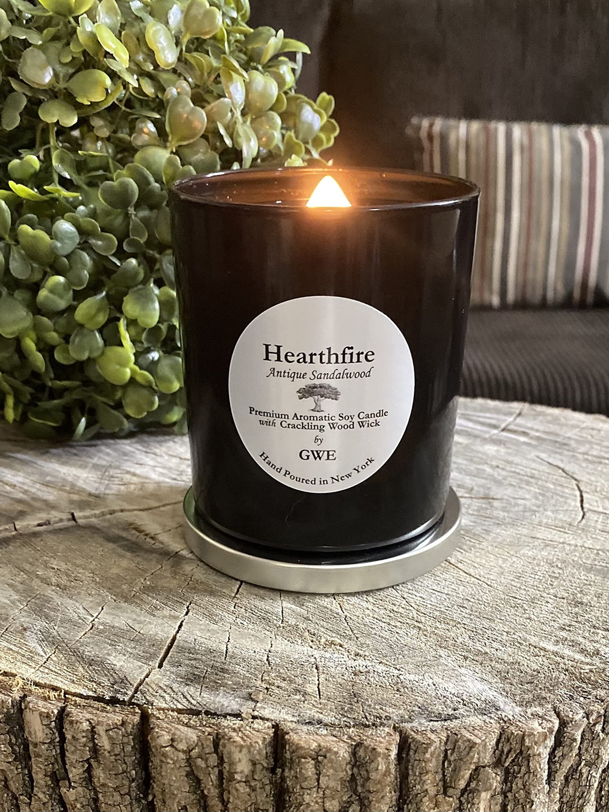 Sandalwood Scented Soy Candle with Wood Wick Z242